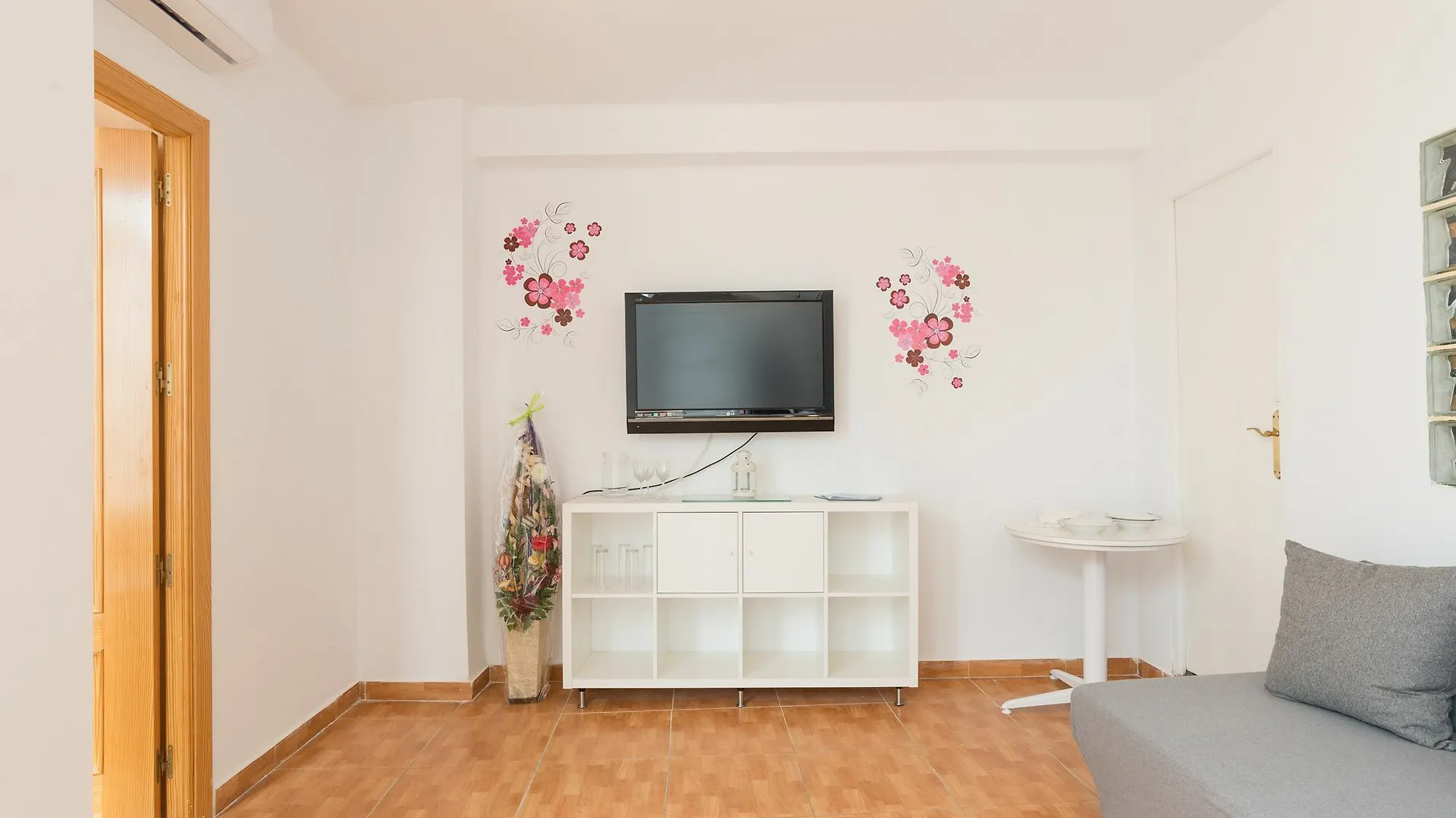Marmoles Citycenter Malaga Apartment